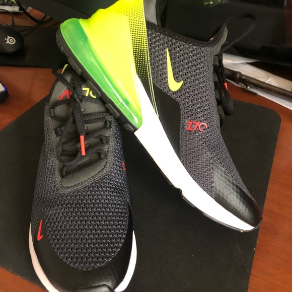 Nike Other - 🔥Nike AirMax 270 10.5 wore once